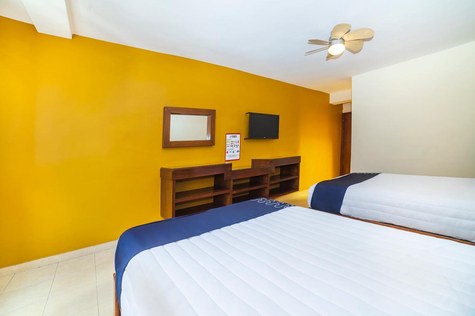 Capital O Hotel Casa Blanca Celaya  Luaran gambar