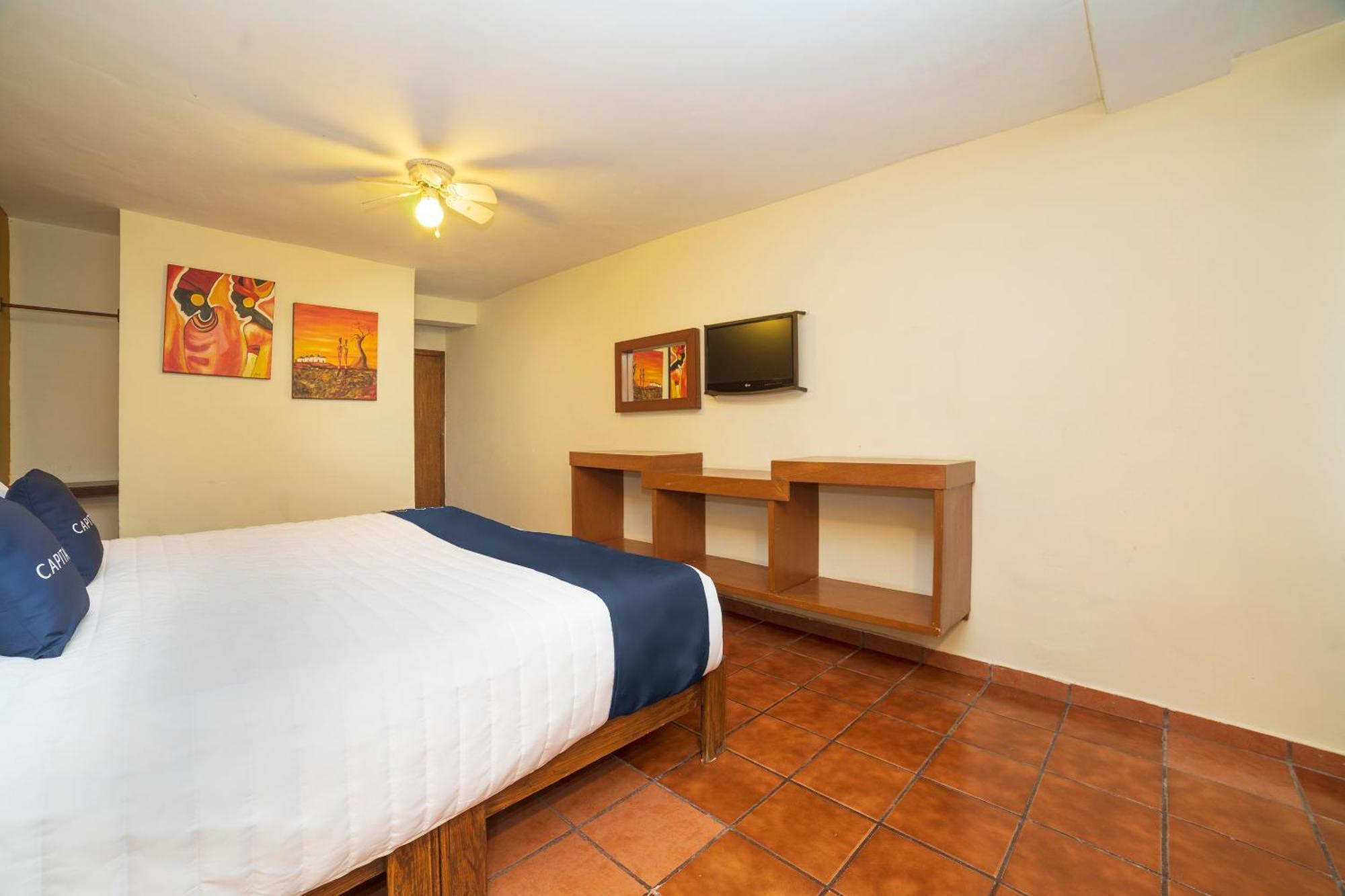 Capital O Hotel Casa Blanca Celaya  Luaran gambar