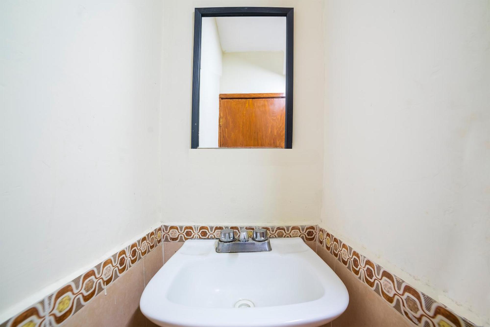 Capital O Hotel Casa Blanca Celaya  Luaran gambar