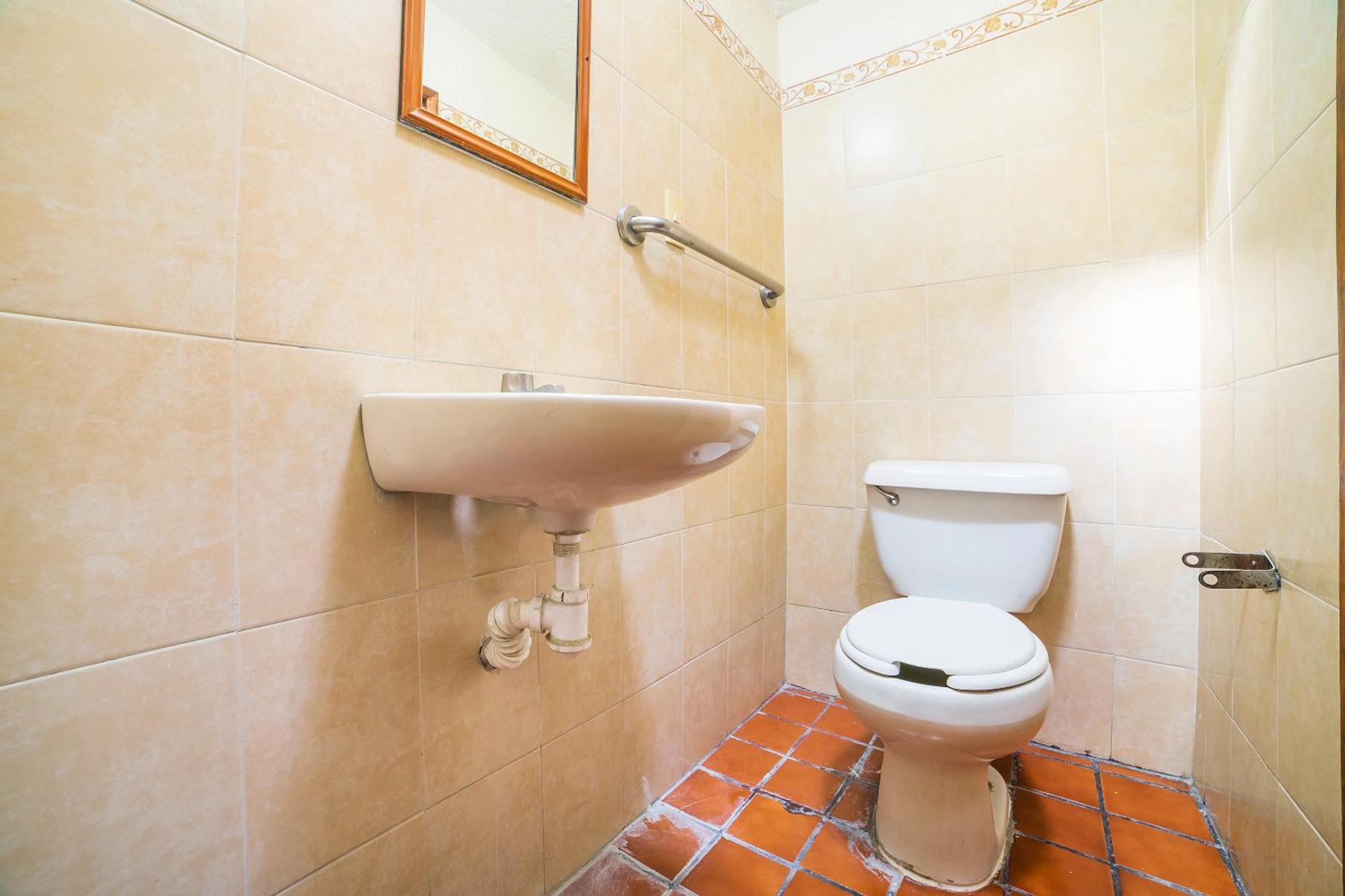 Capital O Hotel Casa Blanca Celaya  Luaran gambar